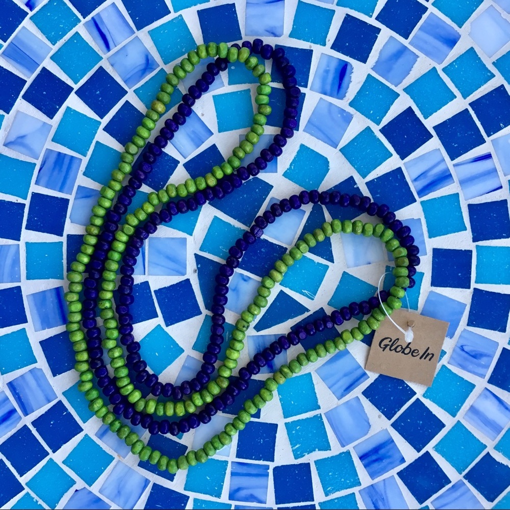 Wooden Beaded Necklace Set from GlobeIn